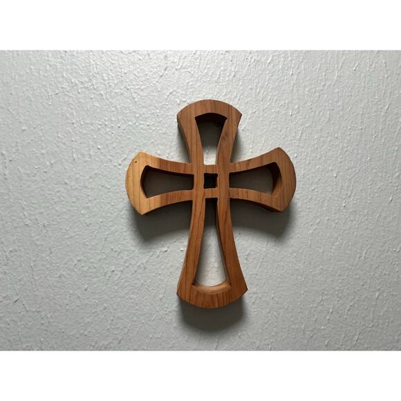 Wooden Cross 3D Carved Christian Inspirational - Picture 7 of 7